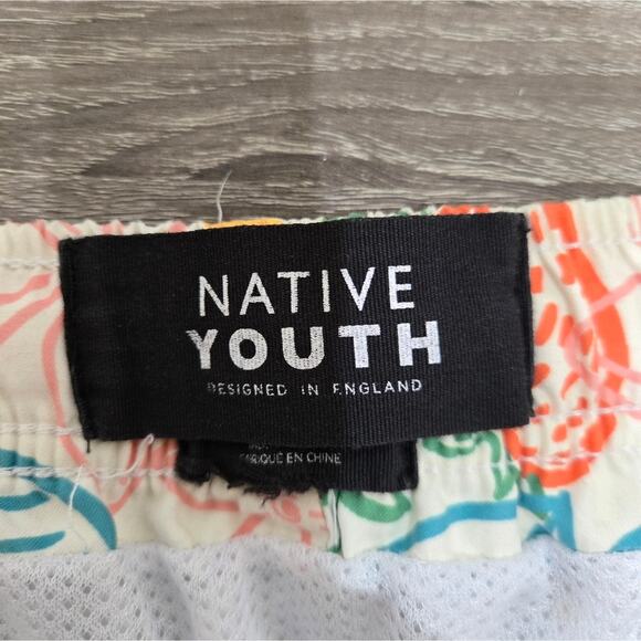 NATIVE YOUTH Mens Tropical Print Shorts - Multicolor - Picture 7 of 14